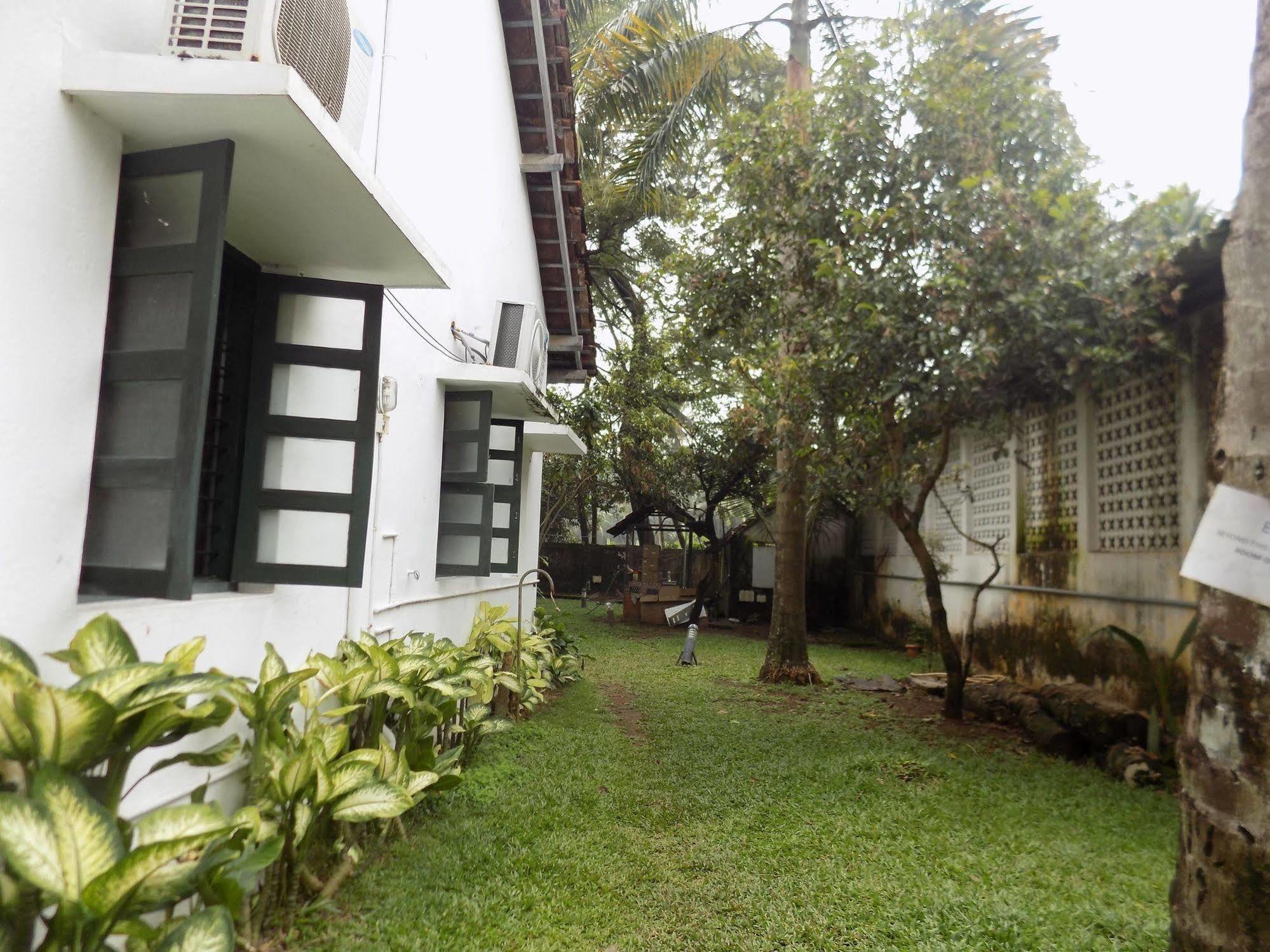 Elphinstone Residency Panzió Kochi Kültér fotó